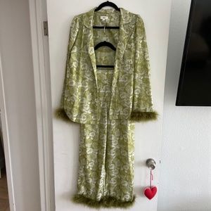 RAHI Satin Jacquard Feather Trim Matching Set